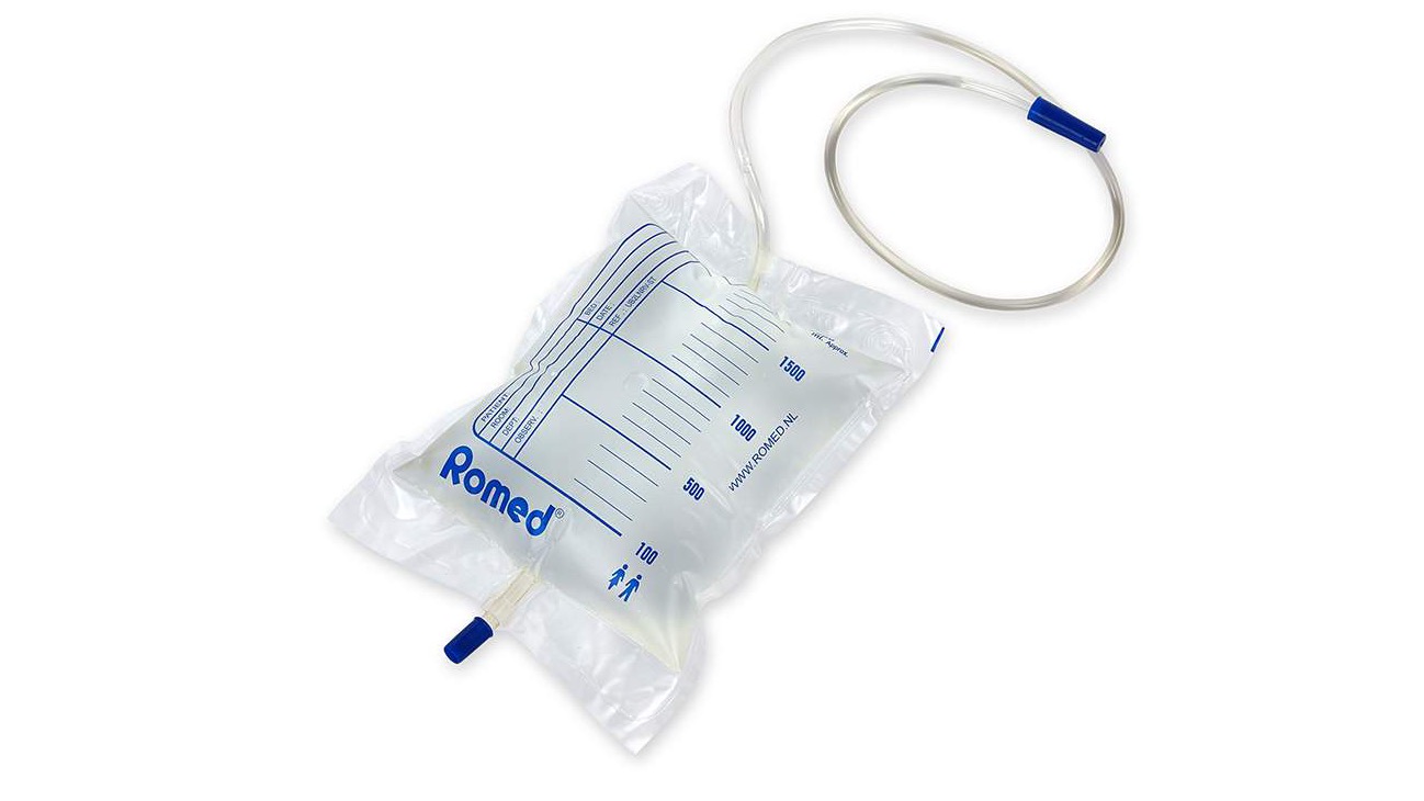 Urine bag with drain